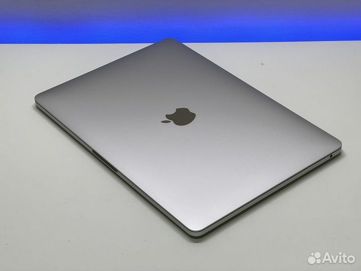 MacBook Pro 13 2017 26 циклов