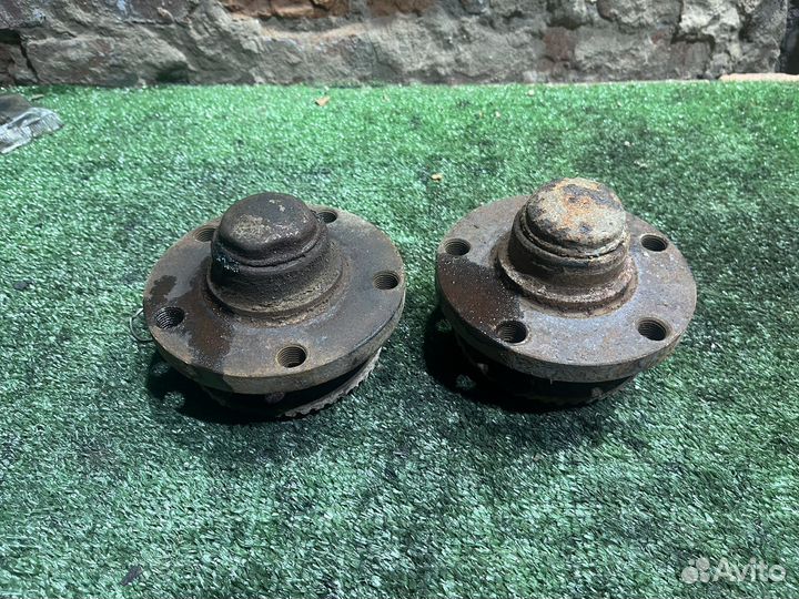 Ступица задняя Audi 100 c4