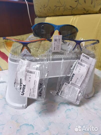 Очки uvex