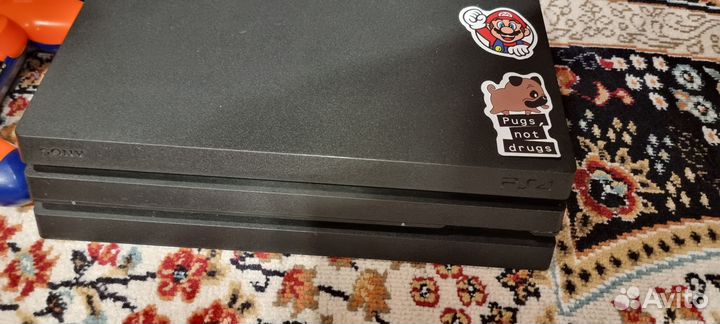 Playstation 4 pro 1tb