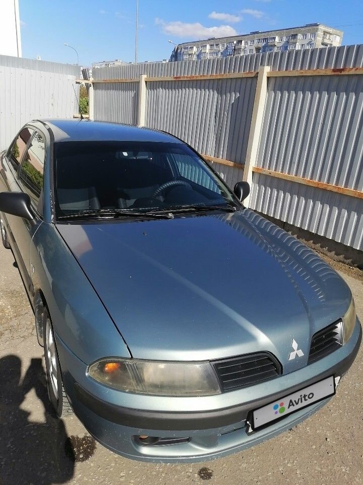 Mitsubishi Carisma: фото владельца