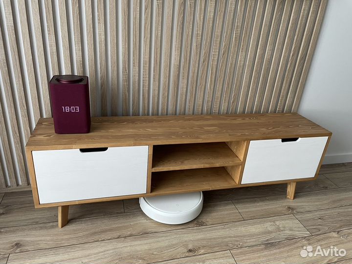 Тумба под телевизор