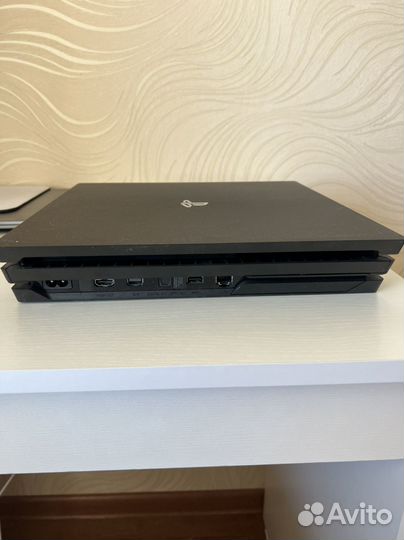 Sony playstation 4 pro 1tb