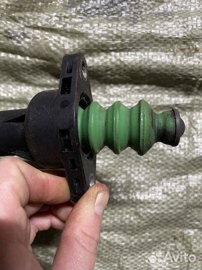 Рабочий цилиндр сцепления Skoda Fabia 2001 1.4 AUB