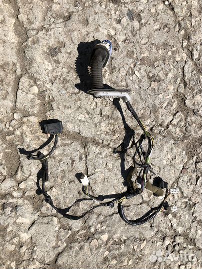 Проводка двери mazda 3bk