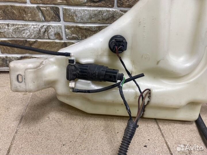 Бачок стеклоомывателя Audi Q7 4L 2013