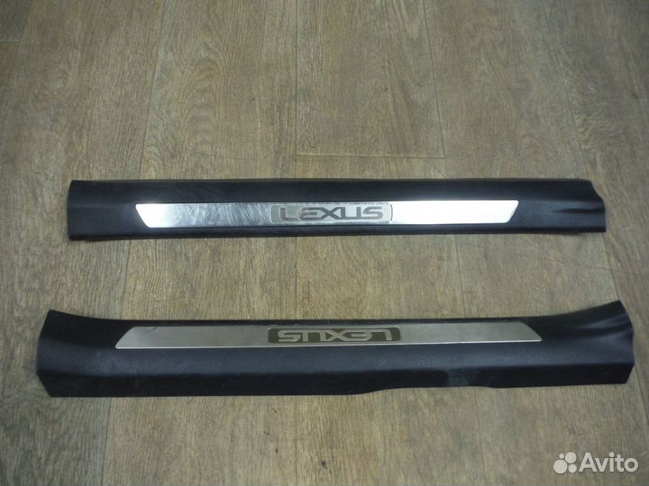 Накладка порога внутренняя Lexus NX 1 2017