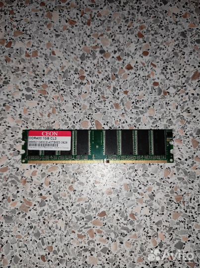 Оперативная память Ceon 1gb и Samsung 512mb