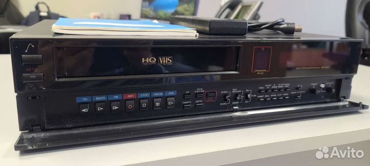 Видеомагнитофон Электроника вмц-8220