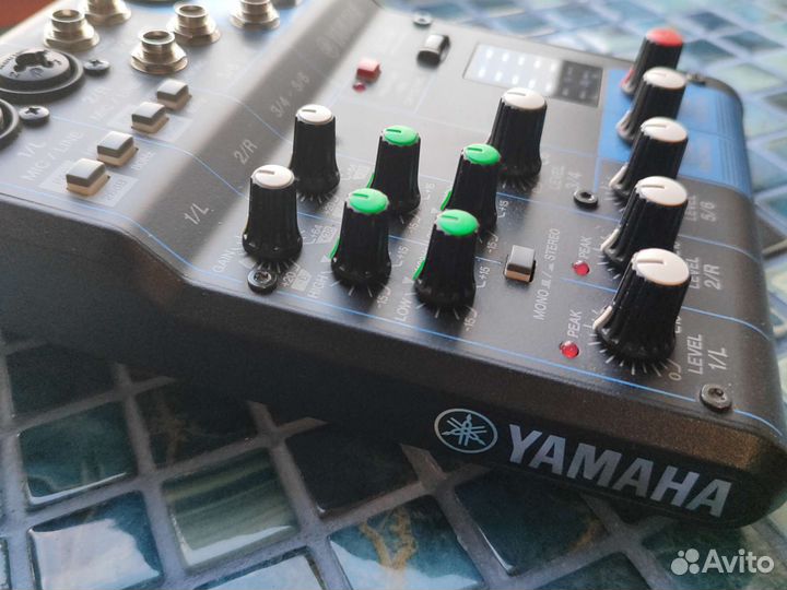 Микшерный пульт yamaha mg 06