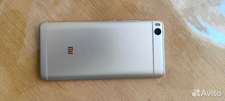 Xiaomi Mi 5S, 3/64 ГБ