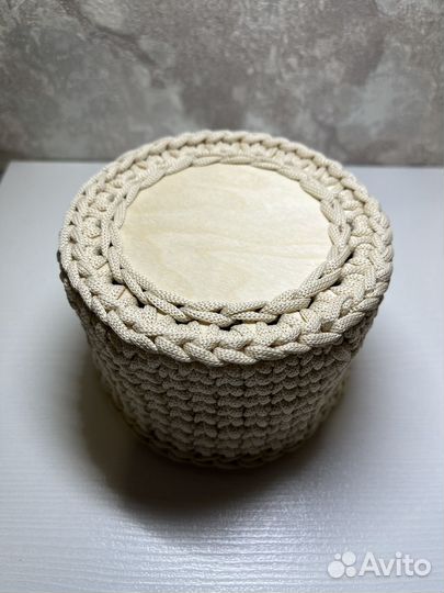 Корзинка вязаная ручной работы