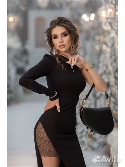 Вечернее платье