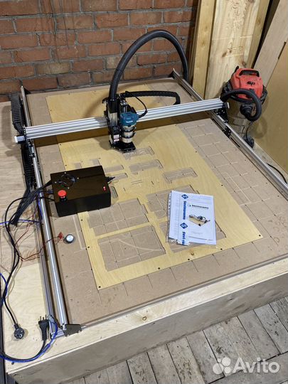 Фрезерный станок с чпу по дереву