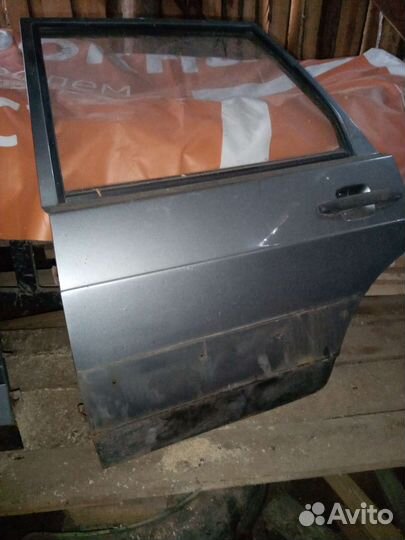 Дверь задняя