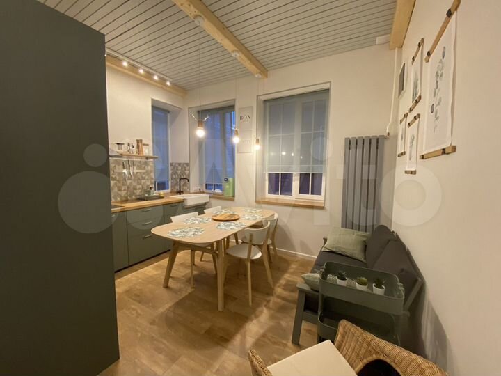 2-к. квартира, 70 м², 1/2 эт.