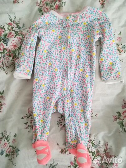 Одежда для девочки фирма Carter's