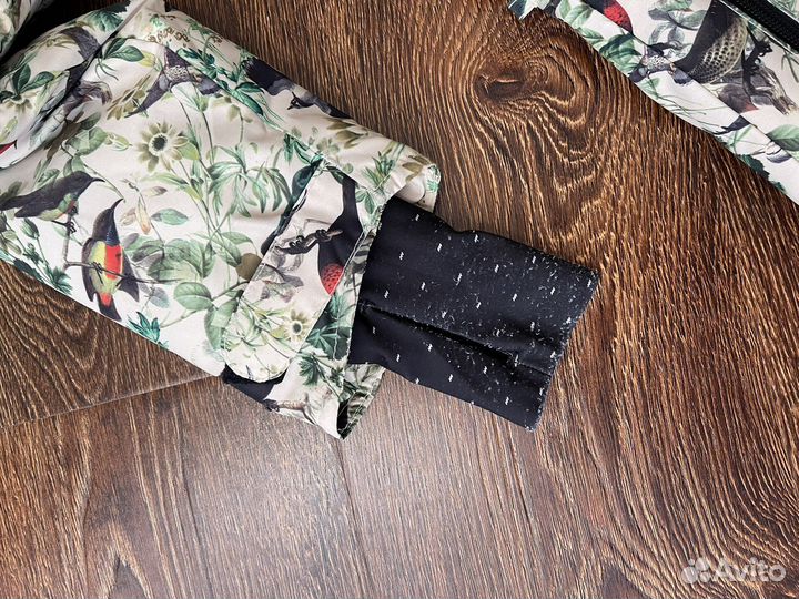 Куртка горнолыжная