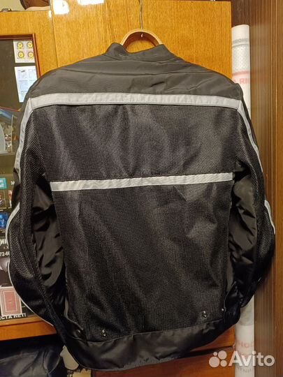 Мотокуртку Hyperlook