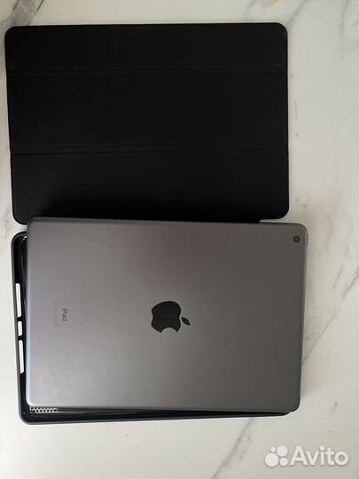 Планшет Apple iPad (2021) Wi-Fi 64 гб серый космос