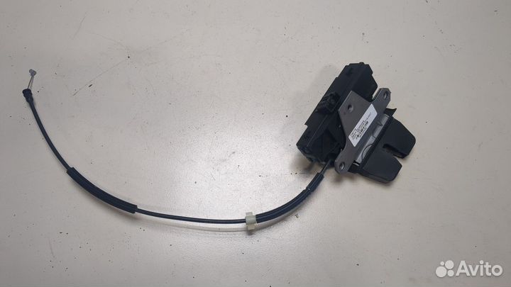 Замок багажника Volvo S80, 2007