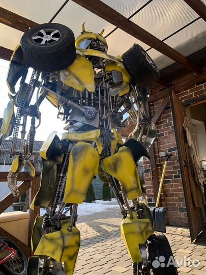 Робот Бамблби (Ручная работа)