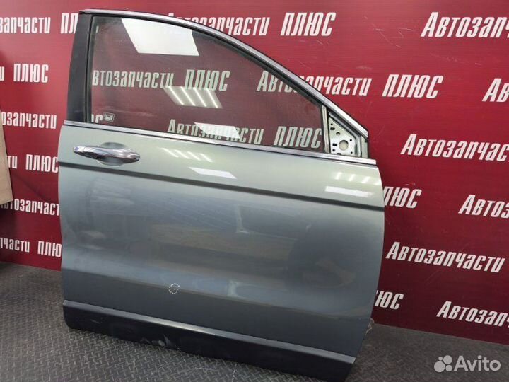 Дверь боковая передняя правая Honda Cr-V