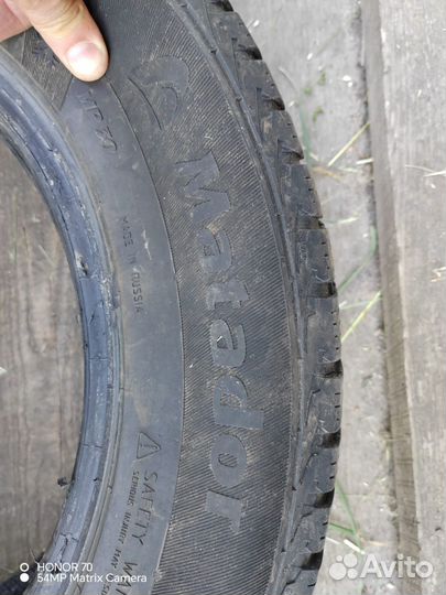 Matador MP 30 Sibir Ice 2 215/65 R16 102T