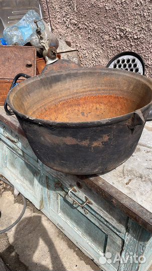 Казан чугунный