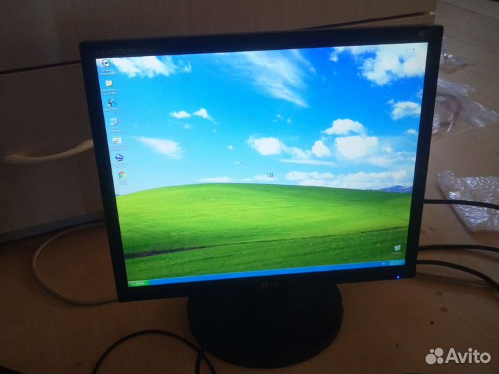 Монитор lg flatron 17'
