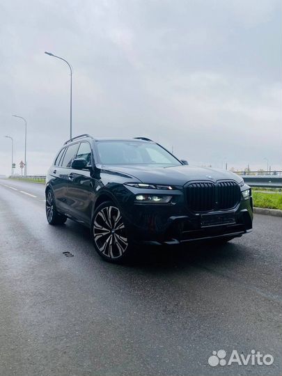 BMW X7 3.0 AT, 2023, 490 км