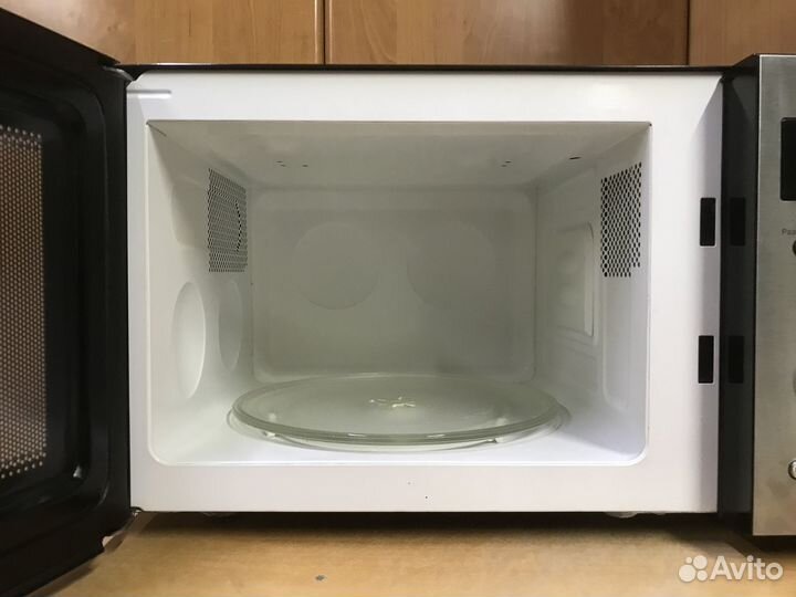 Микроволновая печь