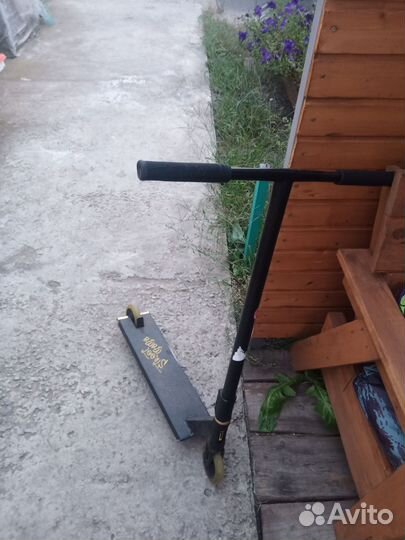 Трюковой самокат