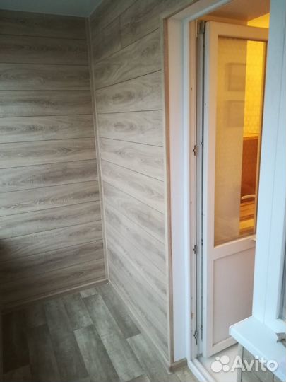 Отделка балкона