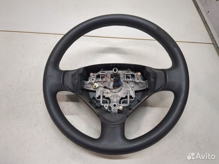 Руль Peugeot Partner, 2011