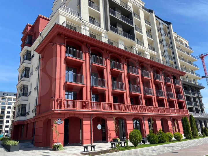 2-к. квартира, 99,9 м², 2/10 эт.