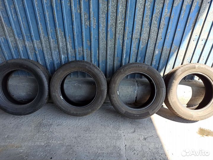 Continental ContiPremiumContact 5 225/60 R17 99V