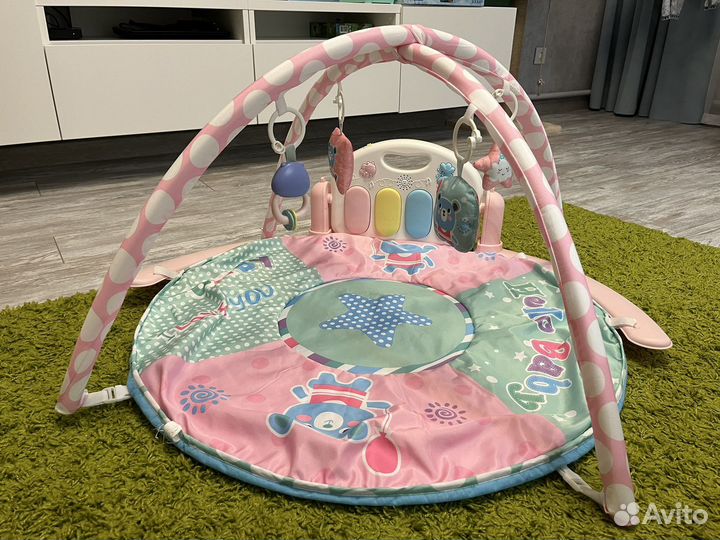 Развивающий коврикс пианинкой