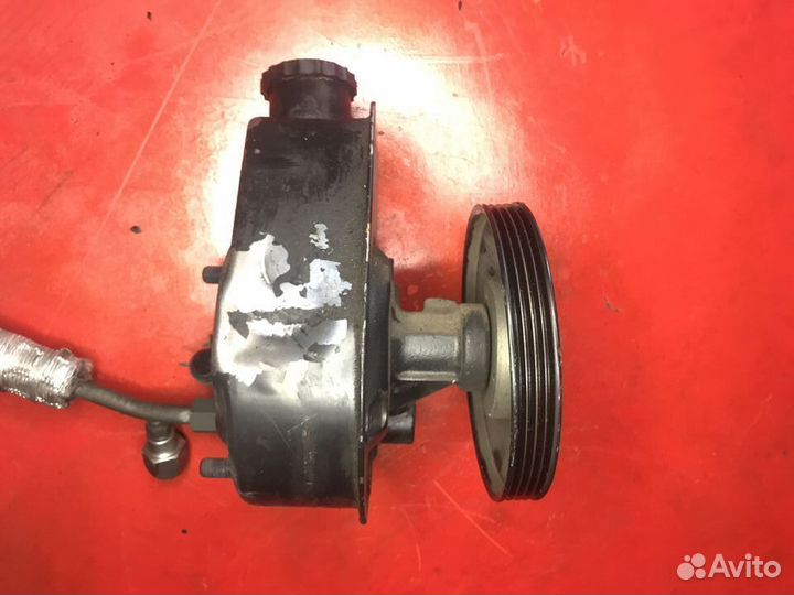 Насос гур Renault Megane 1 1.6 K7M 7700840806