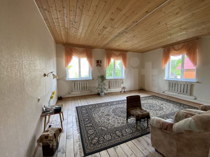 Дом 100 м² на участке 16 сот.