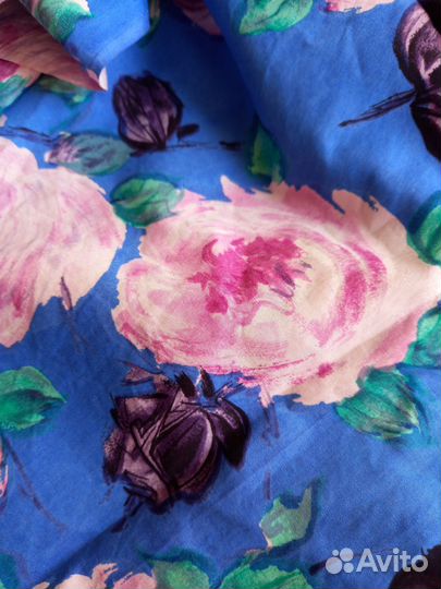 Отрез ткани 2,5 метра