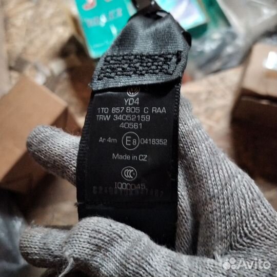 Ремень безопасности задний Volkswagen touran 03-10