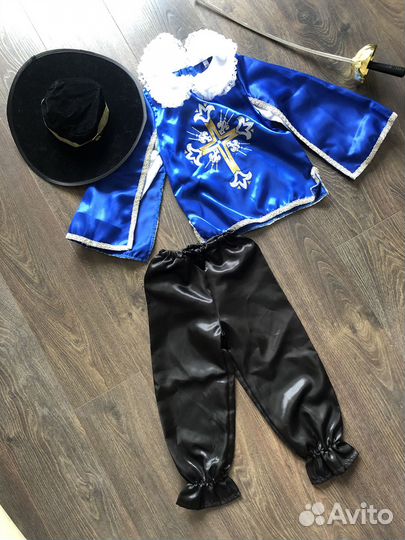 Костюм Мушкитера