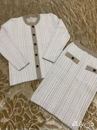 Костюм женский