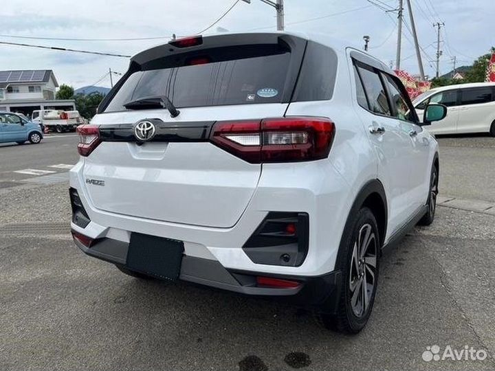 Toyota Raize 1.0 CVT, 2019, 12 000 км