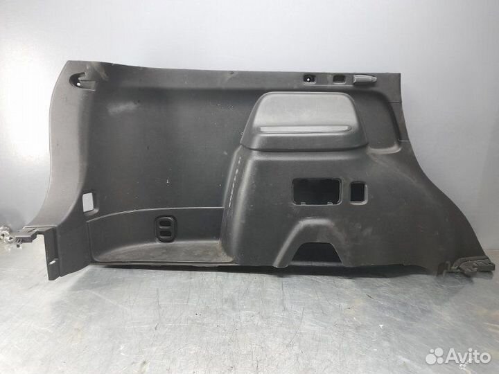 Обшивка багажника левая Mitsubishi Outlander 3 GF