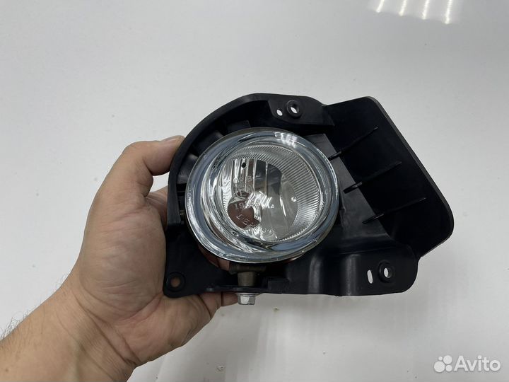 Противотуманка mazda demio