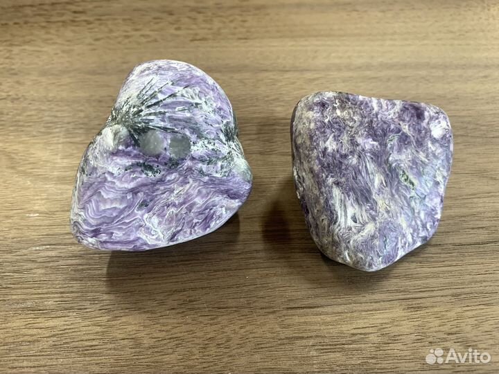 Камень Чароит