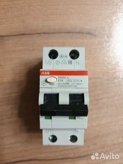 Выключатели, автоматы