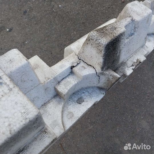 Наполнитель перед. бампера mitsubishi outlander xl